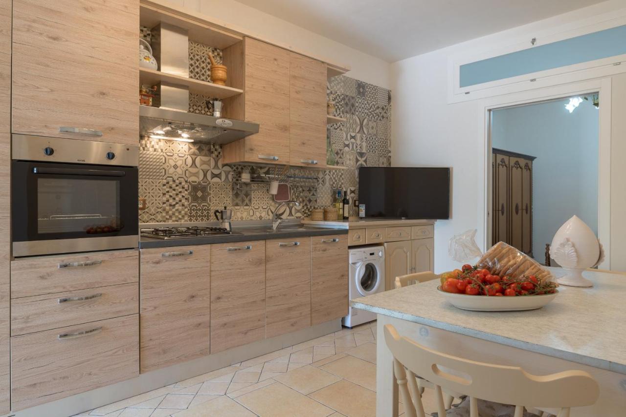 Appartamento Ortensia In Villa Mariella ออสตูนี ภายนอก รูปภาพ