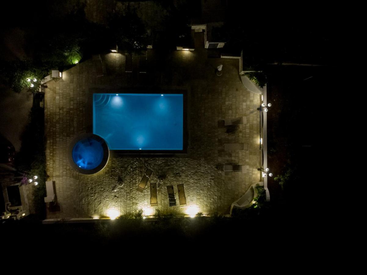 Appartamento Ortensia In Villa Mariella ออสตูนี ภายนอก รูปภาพ